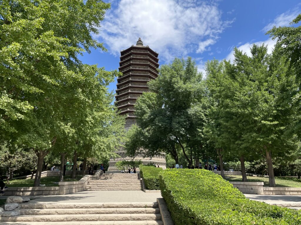 慈寿寺　永安万寿塔